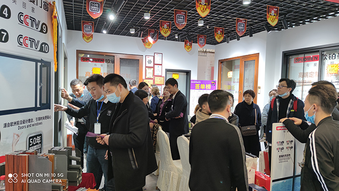 信任品牌的气力|日韩经典精品无码一区群交_午夜婷婷国产麻豆精品绵阳专卖店两天发卖额高达160余万元!